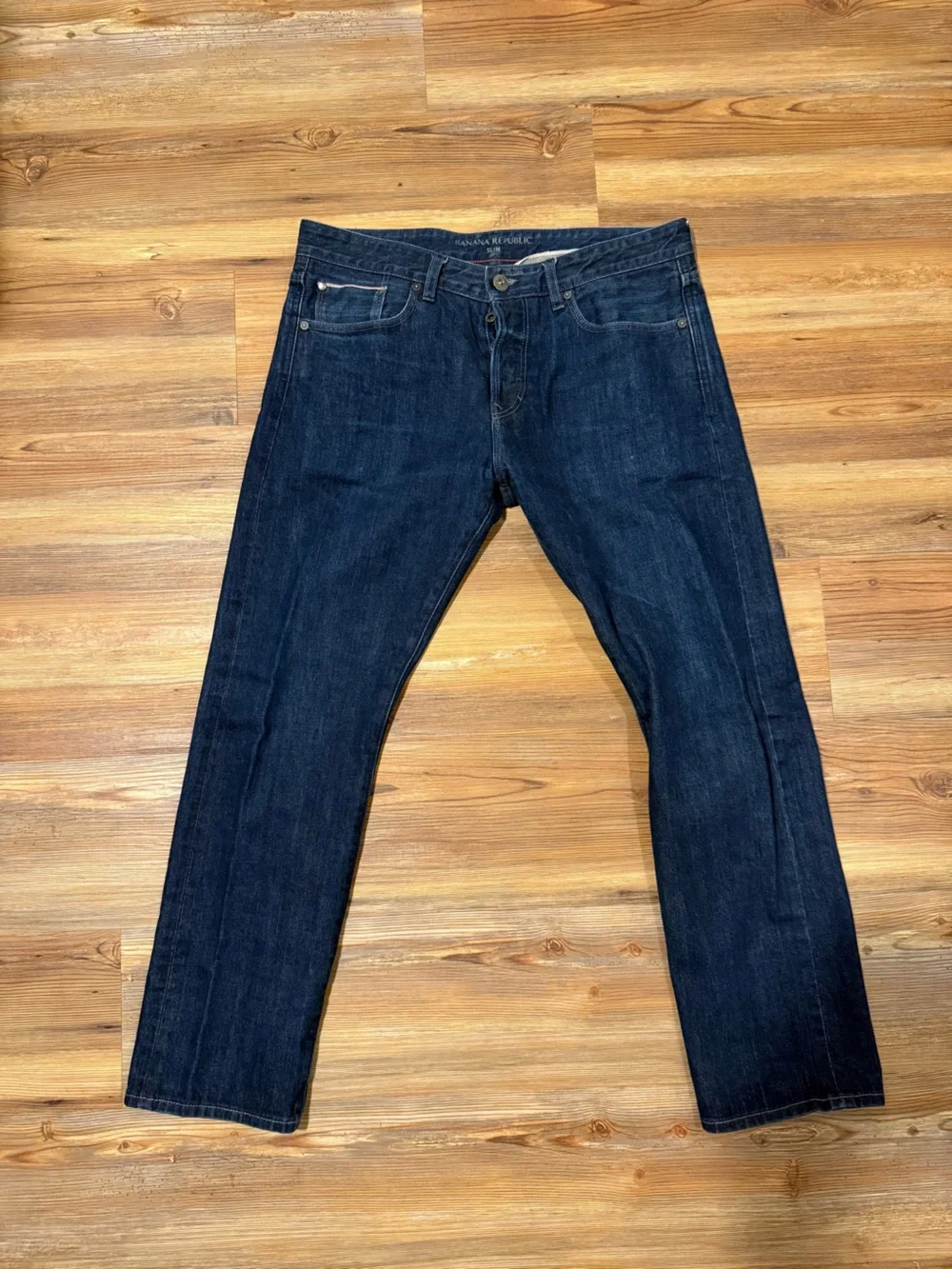 Banana Republic Men’s Slim Fit Selvage Jeans. Blue Heritage. 34x27*